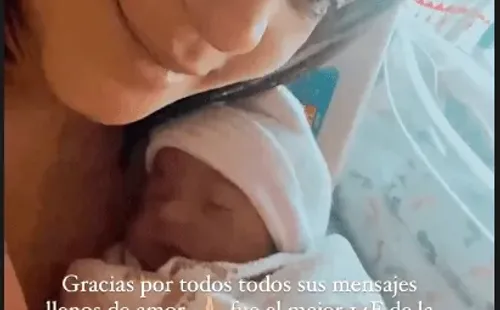 Rocío Toscano junto a sus hijos.(2)