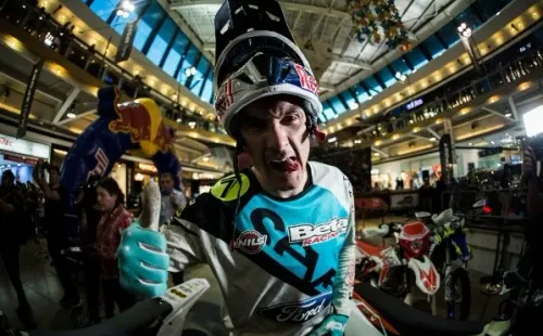 El talquino deja atrás el equipo Beta Racing y se apronta a debutar en el campeonato GNCC junto al Team Sherco U.S.A.
