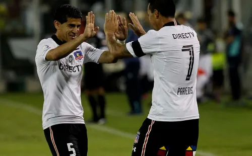 Julio Barroso y Esteban Paredes, dos de los máximos referentes de Colo Colo en la última década, dijeron adiós sin ningún reconocimiento. Foto: Agencia Uno