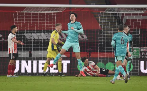 Curtis Jones anotó el 1-0 parcial para Liverpool y le dedicó su tanto al padre de Alisson Becker. (Foto: Getty)