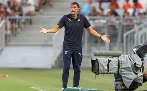 Poyet tuvo a estrellas como Bale y Jules Koundé bajo su mando.