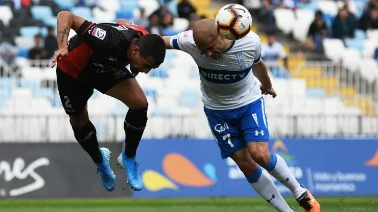 Branco Ampuero a Universidad Católica