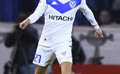 Galdames solo pudo ser parte del duelo frente a Newell’s. A pesar de no haber jugado, es uno de los baluartes del equipo de Pellegrino. (Foto: Getty)