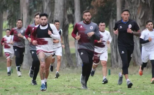 Los papayeros realizan una dura pretemporada junto al cuerpo técnico. FOTO: CDLS.