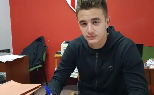 En julio de 2019 Calderón firmó su primer contrato profesional en Unión.