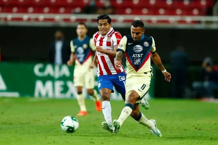 El último encuentro entre Chivas y América concluyó 2-1 a favor de los hombres de Guadalajara. (Getty)