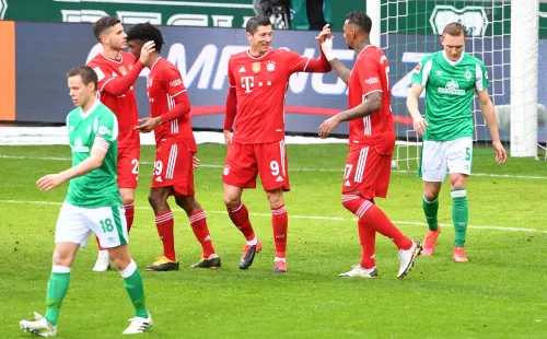 Lewy marcó ante el Bremen y se convirtió en el segundo artillero histórico de la competencia germana.