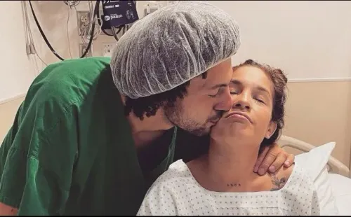 Maximiliano y Florencia dieron la bienvenida a Domingo Falcón.