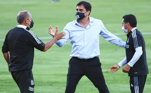 Gustavo Quinteros buscará sumar su primer título con Colo Colo luego de una bajísima temporada. (Foto: Agencia UNO)