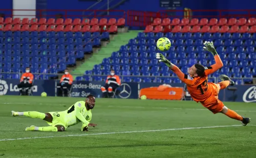Moussa Dembélé se desmayó en pleno entrenamiento y se desconoce si estará disponible en el Atlético. Foto: Getty Images