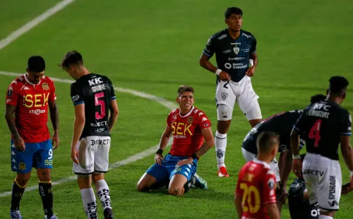 Eliminados en la fase 2 de la Copa Libertadores y la partido de Carlos Palacios. Dos malas noticias que no amargan a una Unión que va por el título. (Foto: Agencia Uno)