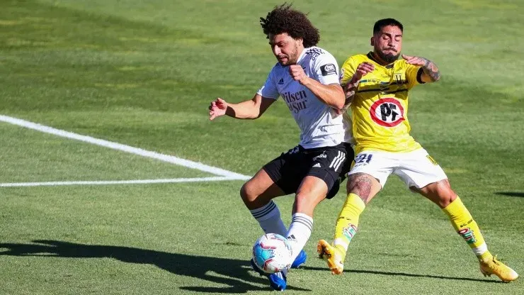 Maximiliano Falcón, jugador uruguayo suspendido en Colo Colo