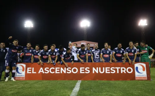 Deportes Melipilla vuelve con todo a Primera División. Foto: Agencia Uno