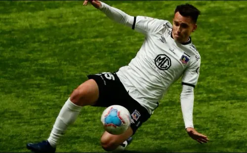 Mouche llegó como figura a Colo Colo, pero terminó decepcionando a la hinchada alba.