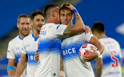 El Pollo Valencia fue uno de los goleadores de la noche en San Carlos.