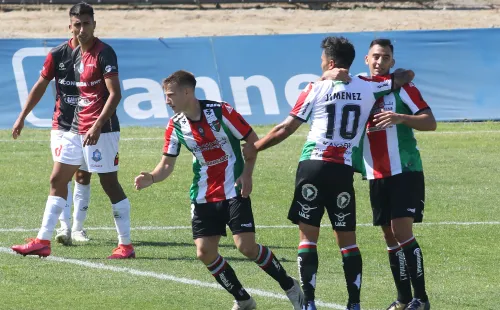 El delantero asomo como estelar ante la UC. (FOTO: Agencia Uno)