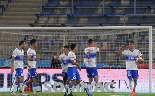 Valencia marcó el 2-0 para la UC.