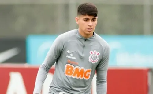 Ángelo Araos sigue buscando su oportunidad en Corinthians. Foto: Corinthians