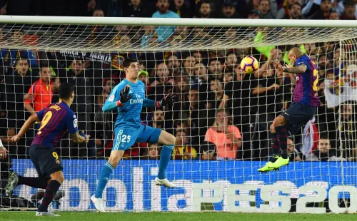 Arturo Vidal sentenció la última gran goleada culé ante Real Madrid. (Foto: Getty Images)
