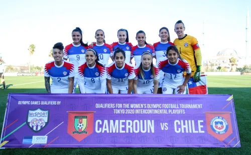 La formación de la selección chilena femenina en la ida contra Camerún por el repechaje a Tokio.