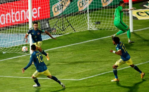 Radamel Falcao ante Chile en el último partido eliminatorio (Getty Images)