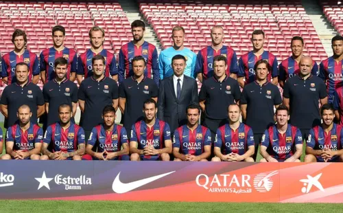 Neymar haciendo el mismo gesto que Gerard Piqué (FC Barcelona)