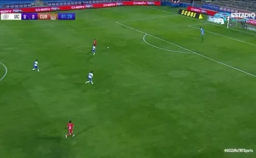 Curicómarcó, pero el VAR anuló el tanto. (FOTO: TNT Sports)