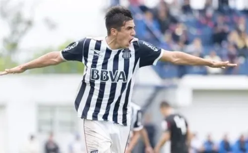 Cabral tenía todo listo, pero su fichaje estaría en veremos en Colo Colo. Foto: Talleres