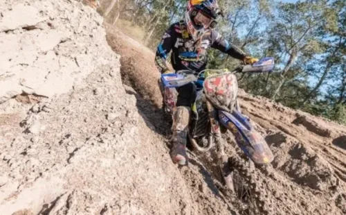 Herrera podrá seguir compitiendo en el GNCC.