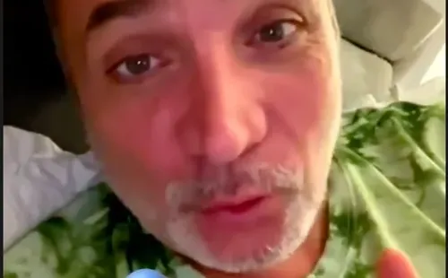 Luis Jara alimentando el misterio en sus historias de Instagram.(1)