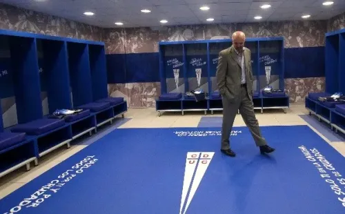 El timonel de Cruzados confía en la labor de Gus Poyet.