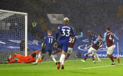 Chelsea derrotó por 3-0 al West Ham la última vez que ambos elencos se enfrentaron por Premier. (Getty Images)