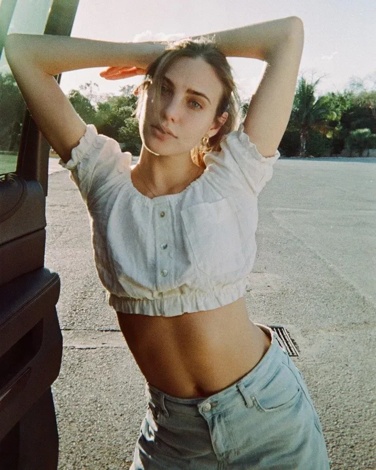 Macarena Achaga, la responsable de interpretar a la hija del Sol de México, Michelle Salas, en Luis Miguel, la serie.(4)