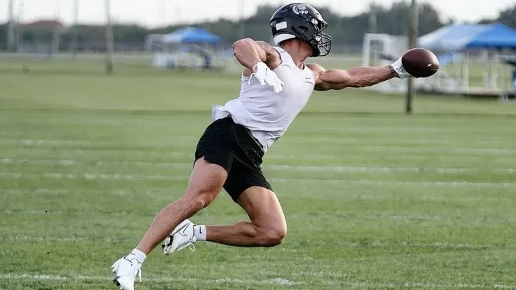 Sammis Reyes, jugador de fútbol americano de Chile