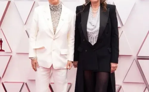 Looks alfombra roja de los Oscar 2021.(9)