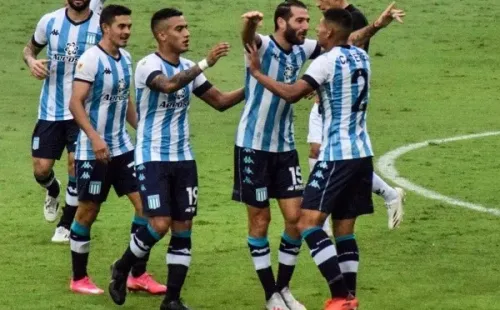 Racing vs Colón