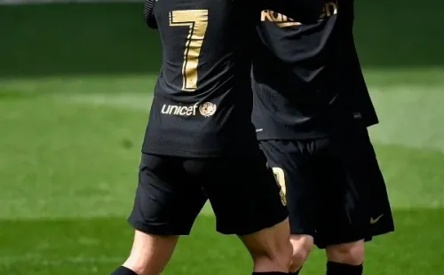 Messi no marcó ni asistió contra el Villarreal, pero Griezmannmetió un doblete en el vital triunfo. (Foto: Getty)