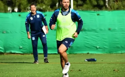 Díaz entrena pensando en levantar al Racing de Pizzi. Foto: Racing