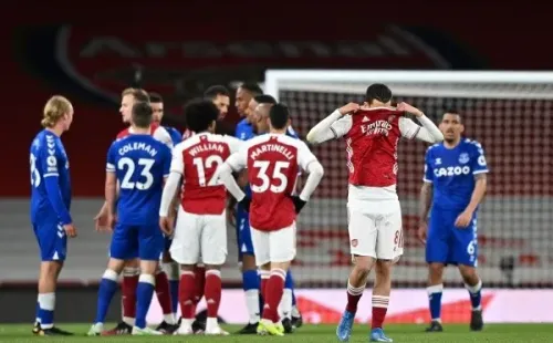 Este fin de semana los Gunners cayeron como locales ante el Everton en un duelo que hundió aún más a los londinenses. (Foto: Getty)