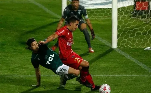 Ñublense enfrentará a Colo Colo en Chillán este sábado en el campeonato nacional. Foto: Agencia Uno.