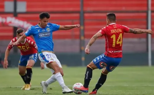 Unión Española logró un punto ante Audax Italiano que le da respiro al cuerpo técnico de Jorge Pellicer. Foto: Agencia Uno.