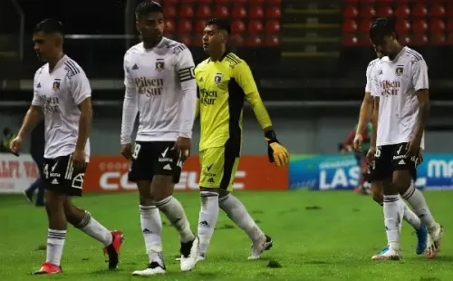 Un Colo Colo lleno de juveniles sucumbió ante Ñublense por 5-1. Foto: Agencia Uno.