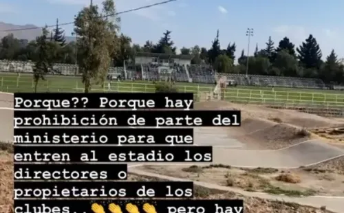 Marcelo Salas mirando a Deportes Temuco desde una pared. Foto: Instagram