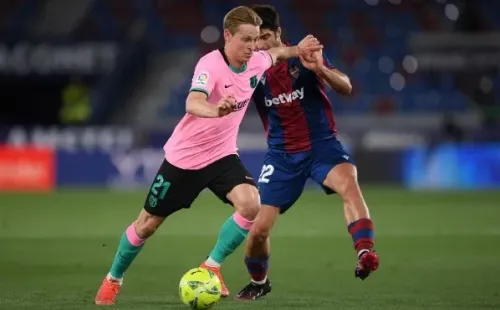 Levante y Barcelona se enfrentan por la fecha 36 de La Liga.