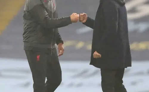 Guardiola admitió que gracias a Klopp se ha convertido en un mejor entrenador. Foto: Getty.