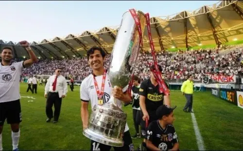 El 2020 regresó a Colo Colo tras pasos por Necaxa y Junior. A pesar de que tuvo que luchar por no descender, se fue con el gusto de haber levantado una nueva copa con el Cacique, al haber participado en la Copa Chile. Foto: Guille Salazar.