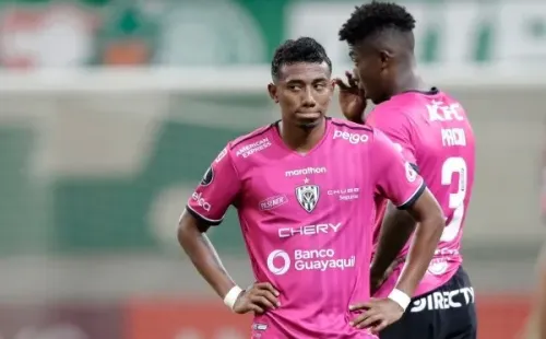 La goleada por 5-0 contra Palmeiras sigue pesando fuerte para los ecuatorianos. (Foto: Getty)