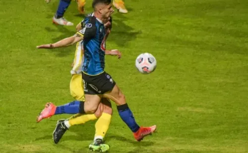 Mazzantti quiere ir por todo ante Rosario Central. Foto: Agencia Uno