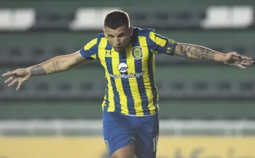 Emiliano Vecchio fue parte de la goleada de Rosario Central ante Huachipato. Foto: Rosario Central