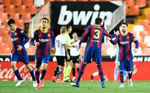 Messi podría estar viviendo los últimos días junto a sus compañeros de Barcelona. Foto: Getty.